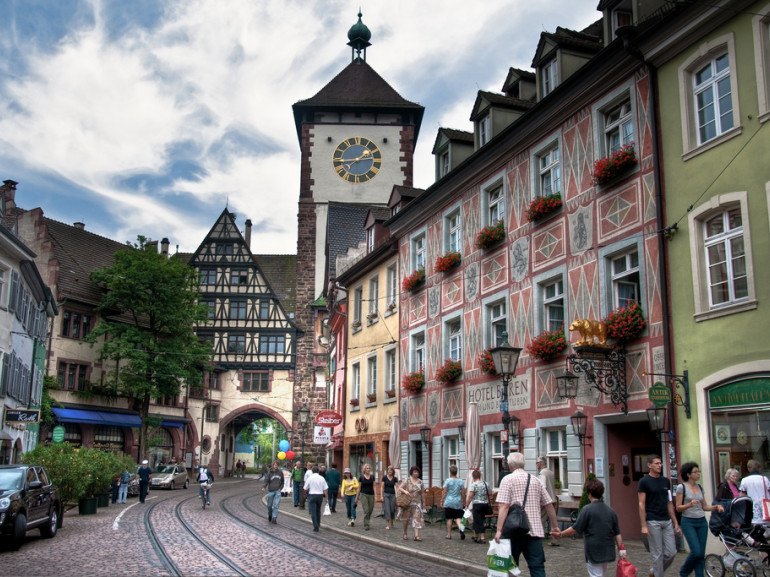 Freiburg und Schwabentor, eine der Stadttore, 