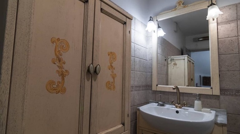 Villa Dol Secluded Rustic Villa Green Ferienhaus In Postira