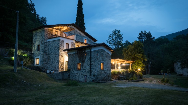 Agriturismo Di Là Dallacqua Agriturismo Ecosostenibile A