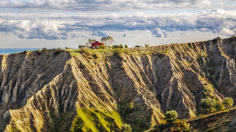 Isola Dei Calanchi Green Farm House In Atri Provincia Di Teramo Abruzzo Italia It