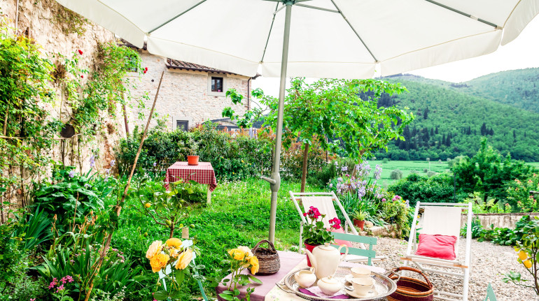 Bioagriturismo Podere Montisi Agriturismo Ecosostenibile A Calenzano Firenze Toscana It