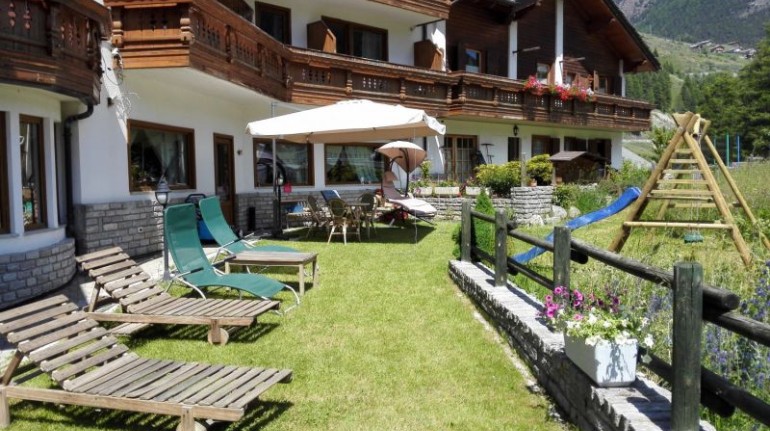 Hotel Bouton d Or     Hotel Ecosostenibile Cogne  Aosta  Valle d Aosta