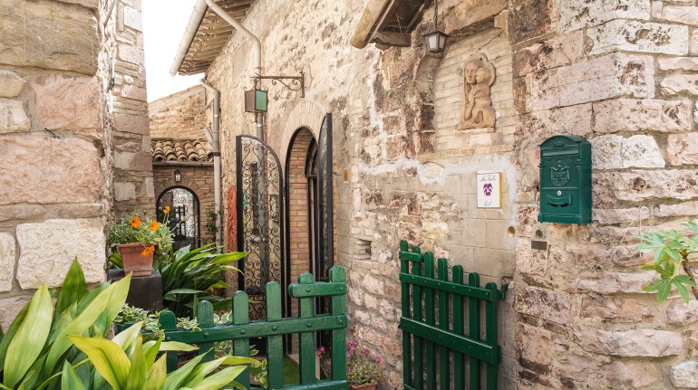 La Viola B B Di Assisi In Centro Green Bed Breakfast In Assisi Pg Umbria It