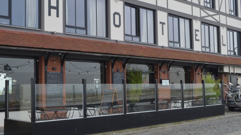 Hotel Les Pilotes Green Hotel In Saint Valery Sur Somme Somme