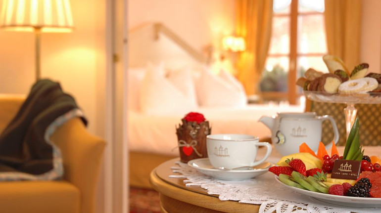 Alpen Suite Hotel Campiglio Green Hotel In Madonna Di