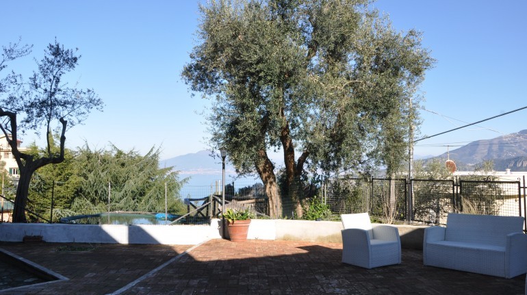 Casa Gaia Sorrento BIO Vacanze - Casa Ecosostenibile a ...