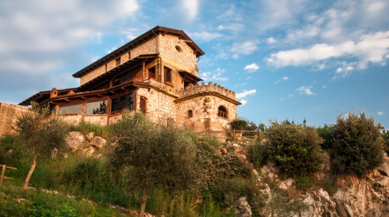 Villa De Luccheri Green Farm House In Frasso Telesino Provincia Di Benevento Campania It