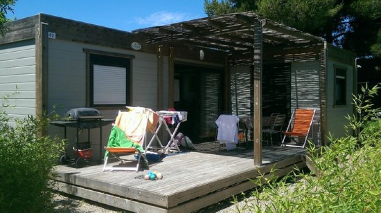 Camping Marius Green Camping In Martigues Bouches Du Rhone Provence Alpes Cote D Azur Fr