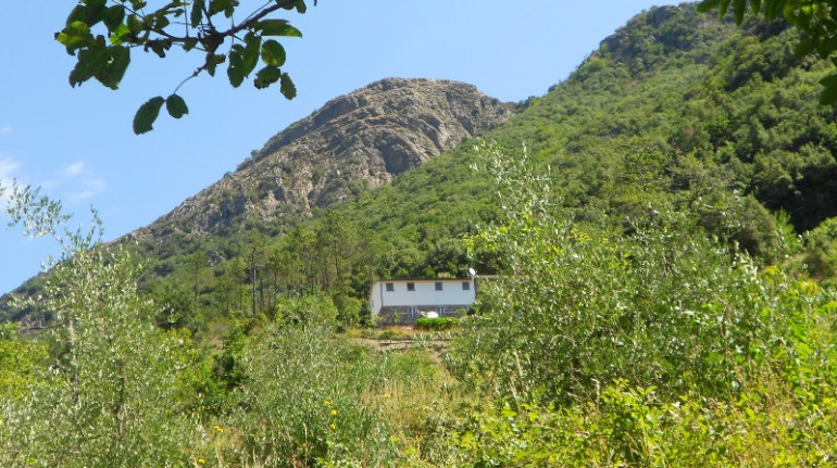 Le Sorgenti Del Gromolo Verde Granja En Sestri Levante Genova Liguria It