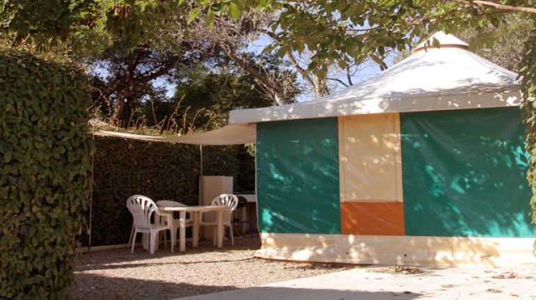 Camping Marius Green Camping In Martigues Bouches Du Rhone Provence Alpes Cote D Azur Fr